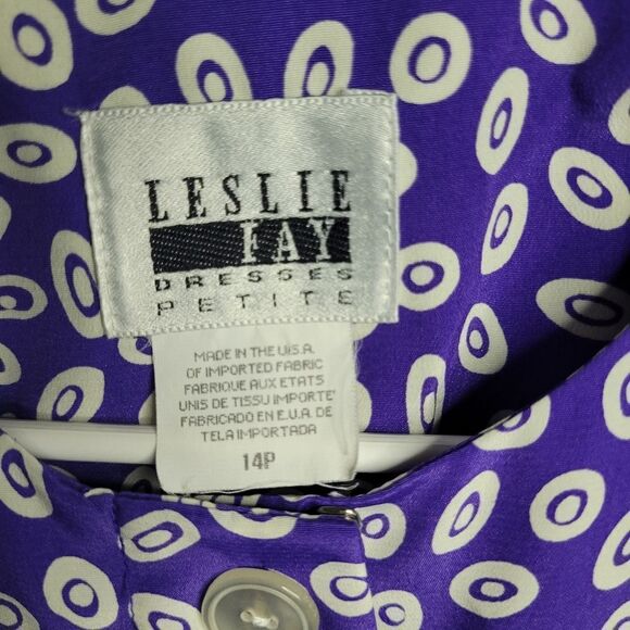 🌴VINTAGE LESLIE FAY PURPLE PETITE PLEATED DRESS - Picture 4 of 4
